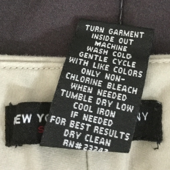 New York Khaki Pants. - Picture 5 of 6